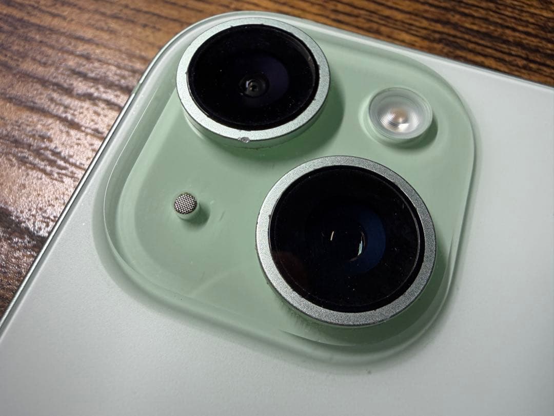 み*様 【美品】iPhone15 256GB SIMフリー