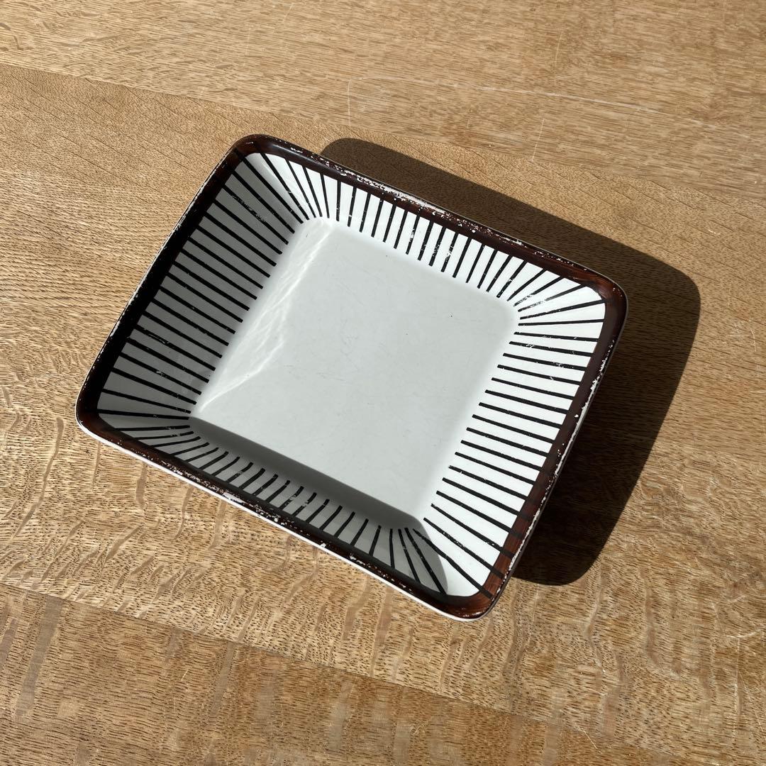 グスタフスベリ　スピサリブ　プレート