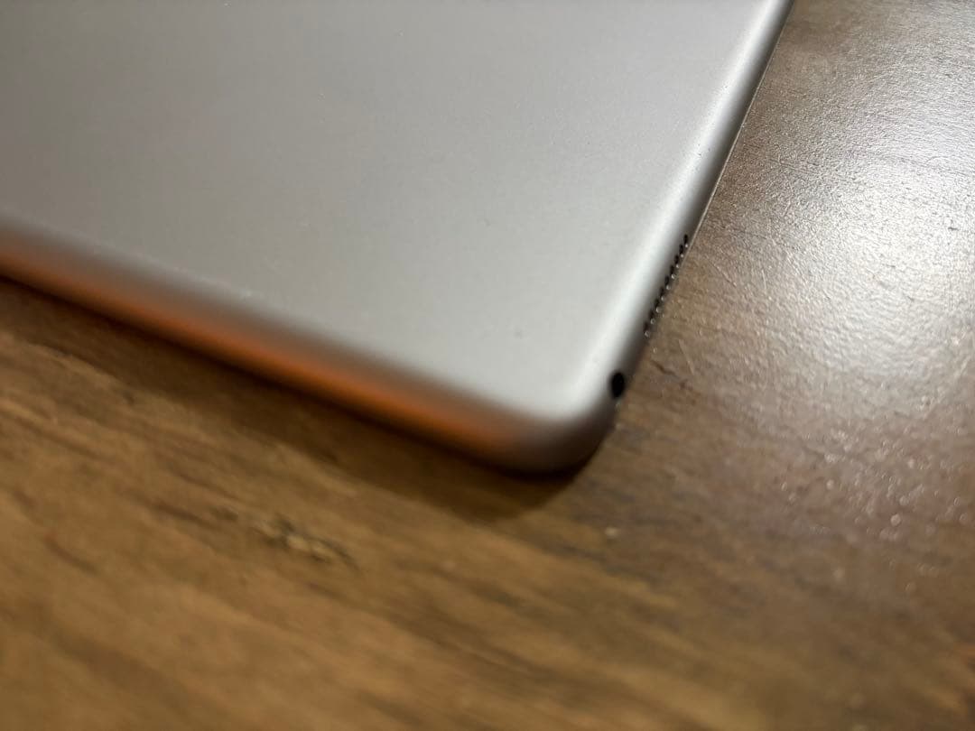 iPad Pro 12.9 初代　Wi-Fiモデル　スペースグレイ　128GB