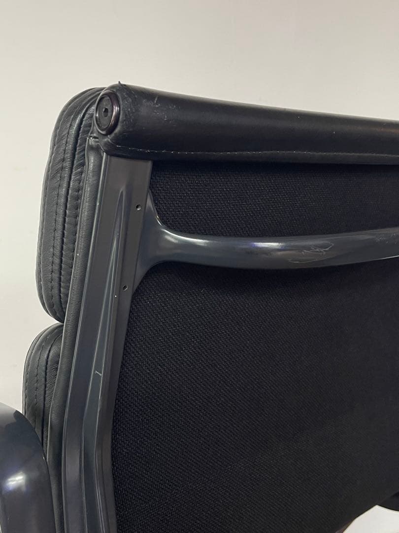 ハーマンミラー イームズ ソフトパッド チェア