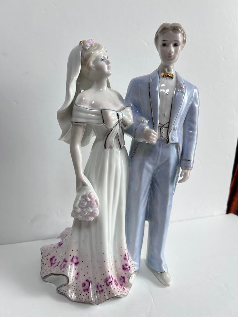 新郎新婦 陶器フィギュア 置物