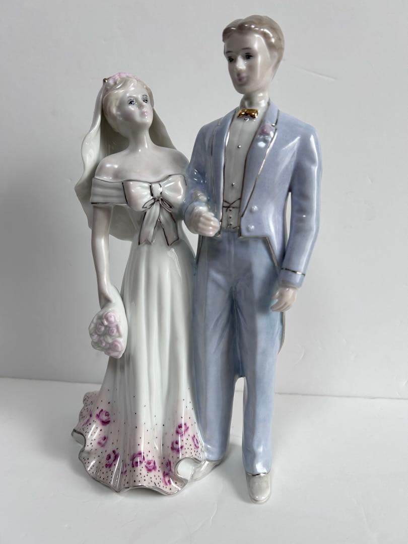 新郎新婦 陶器フィギュア 置物