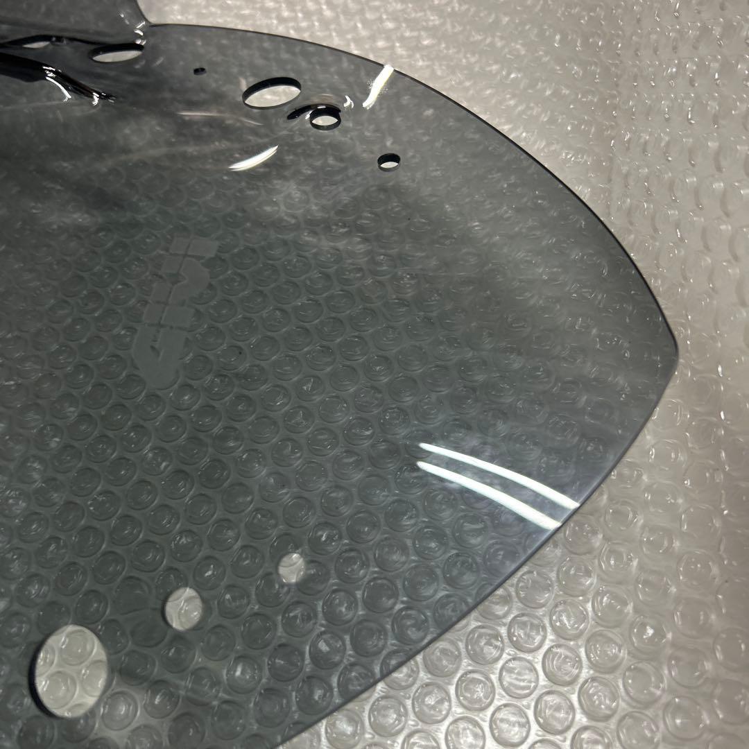 GIVI XMAX用　高級スクリーン