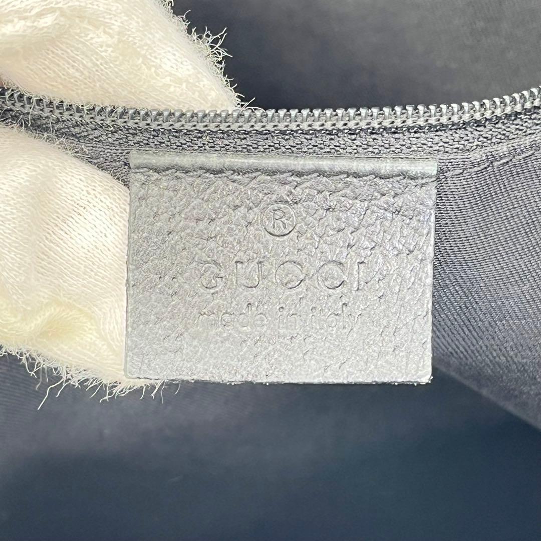 GUCCI ショルダーバッグ サコッシュ GGキャンバス アビーライン ブラック