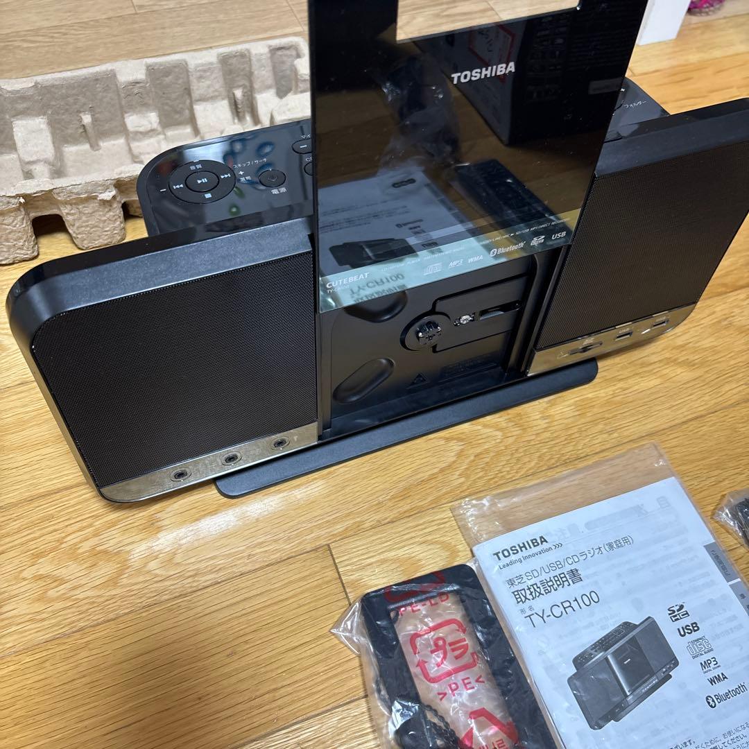 【新品】TOSHIBA TY-CR100 CD/SD/USBプレーヤー　箱付き