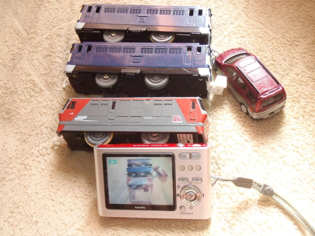 ★美品❤️動作品❤️ FINEPIX Z2 ❤️人気の赤・コンデジ