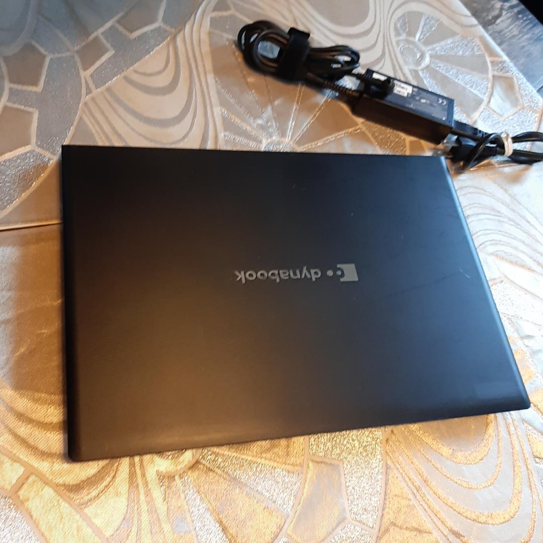 東芝 S73HS 11世代 i5 256G NVMe 1920x1080 FHD