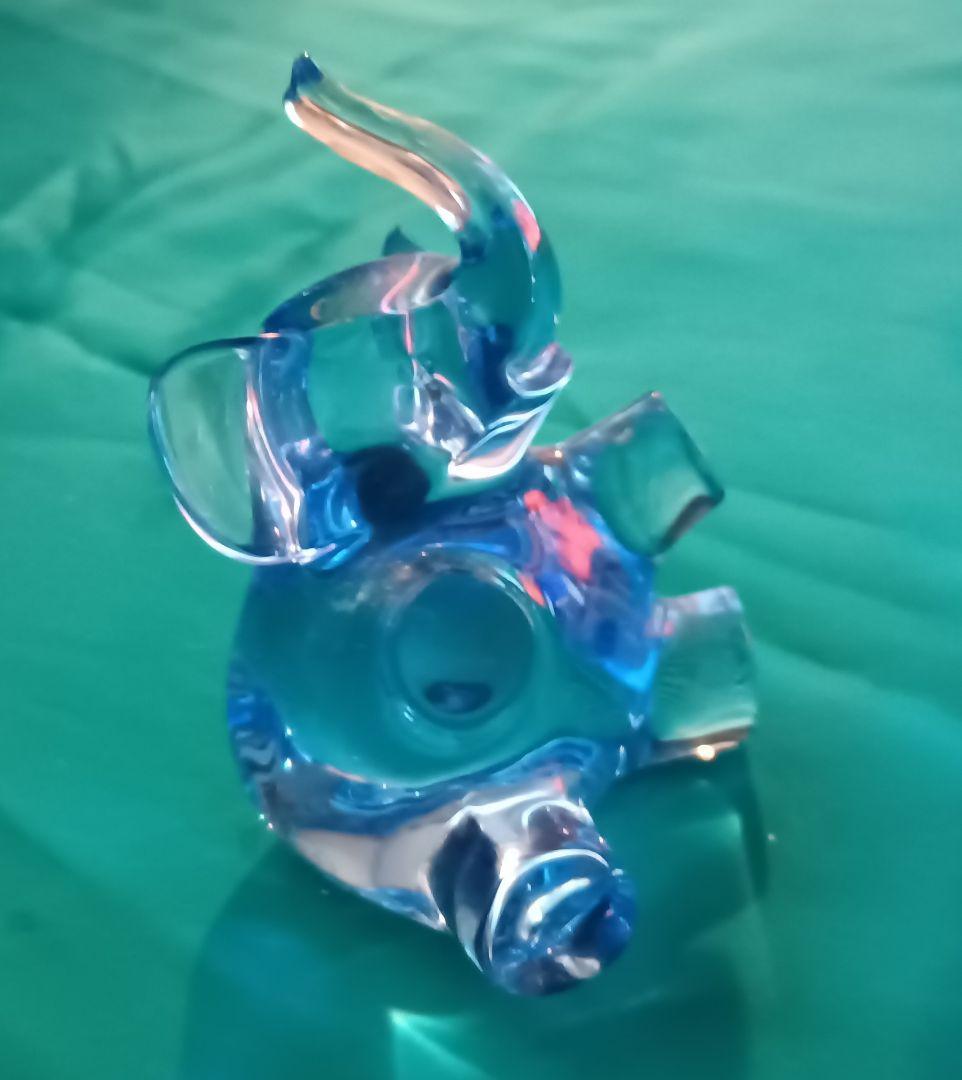 バカラ　BACCARAT　動物シリーズ　ブルーのゾウの置物