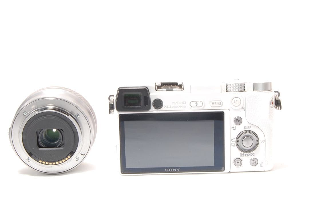 初心者でも安心 WiFi機能搭載 SONY α6000 軽量 高画質ミラーレス