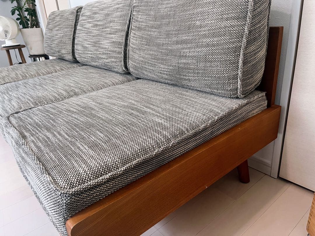 引き取り限定　unico ALBERO アルベロ ソファ　 3人掛け