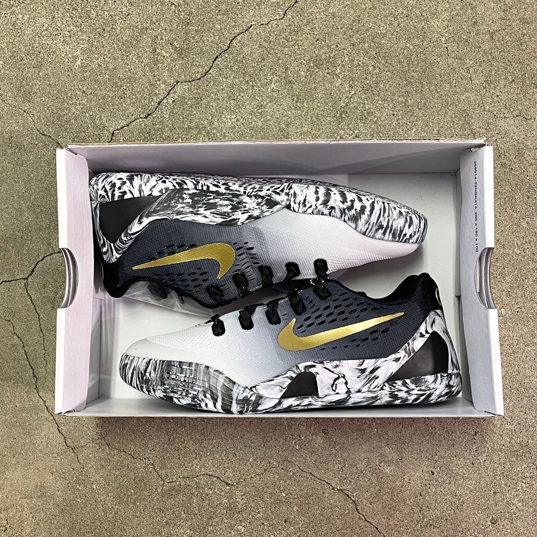 スニーカー Nike Kobe 9 EM Low Mambacita (GS) 23.5cm