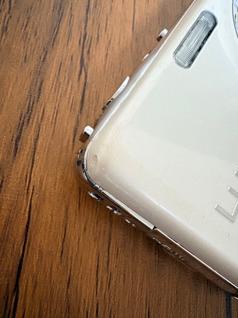 Panasonic DMC-FX77 ホワイト