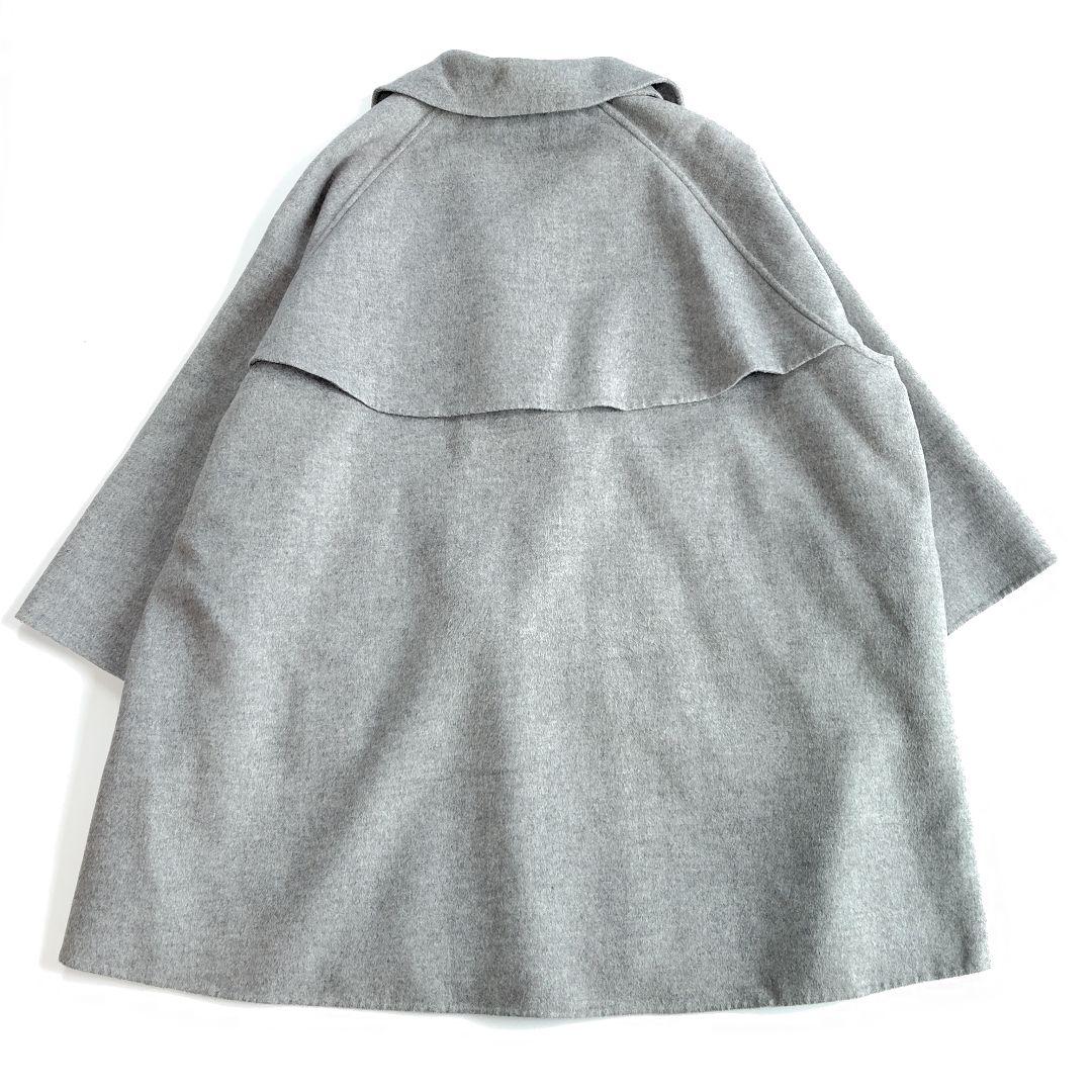 近年製 ビューティアンドユース リバーポンチョコート S グレー ケープコート