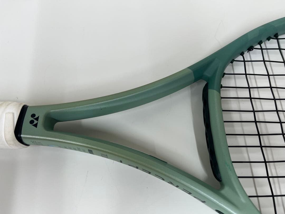 YONEX PERCEPT パーセプト100L テニスラケット　グリップ2