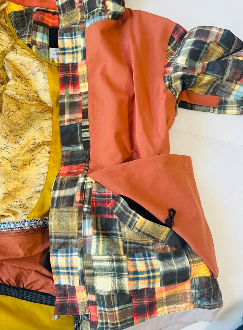 【新品】BURTONバートン ウエア レディース　機能抜群