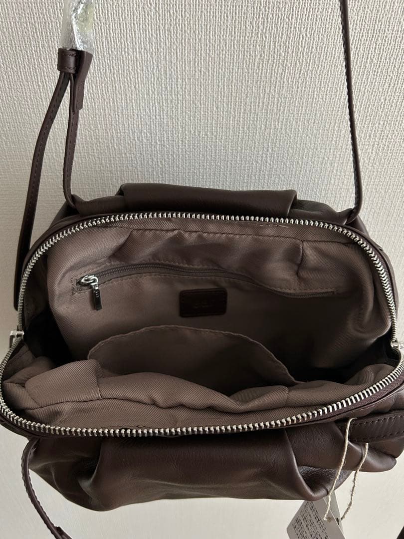 イアパピヨネ　コロンボストンバッグ　ブラウン