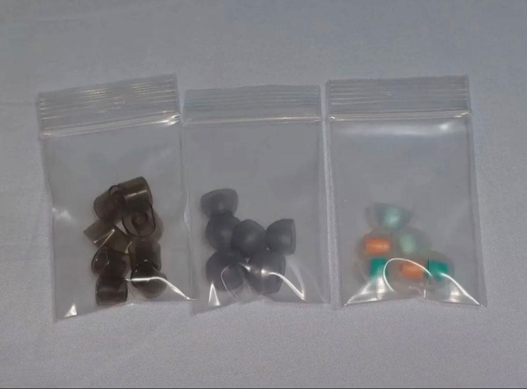 DUNU DaVinci 中古美品　有線イヤホン