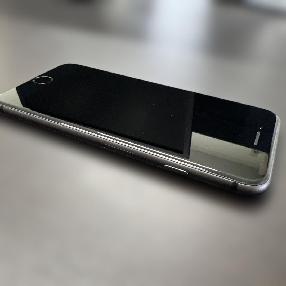 iphone8 256GB SIMフリー　バッテリー72%