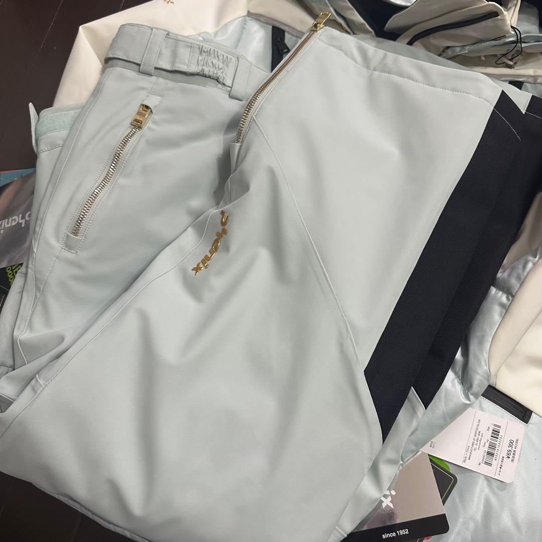 ⭐️新品タグ付 エレガントスノージャケット phenix スキーウェア 24AW