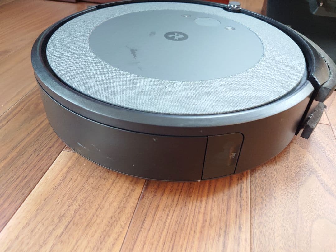 ルンバ iRobot roomba i5+ ロボット掃除機 自動ゴミ収集機能付き