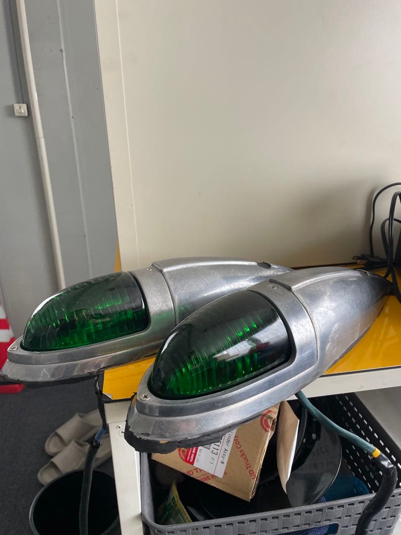 ナマズランプ　デコトラ　アートトラック