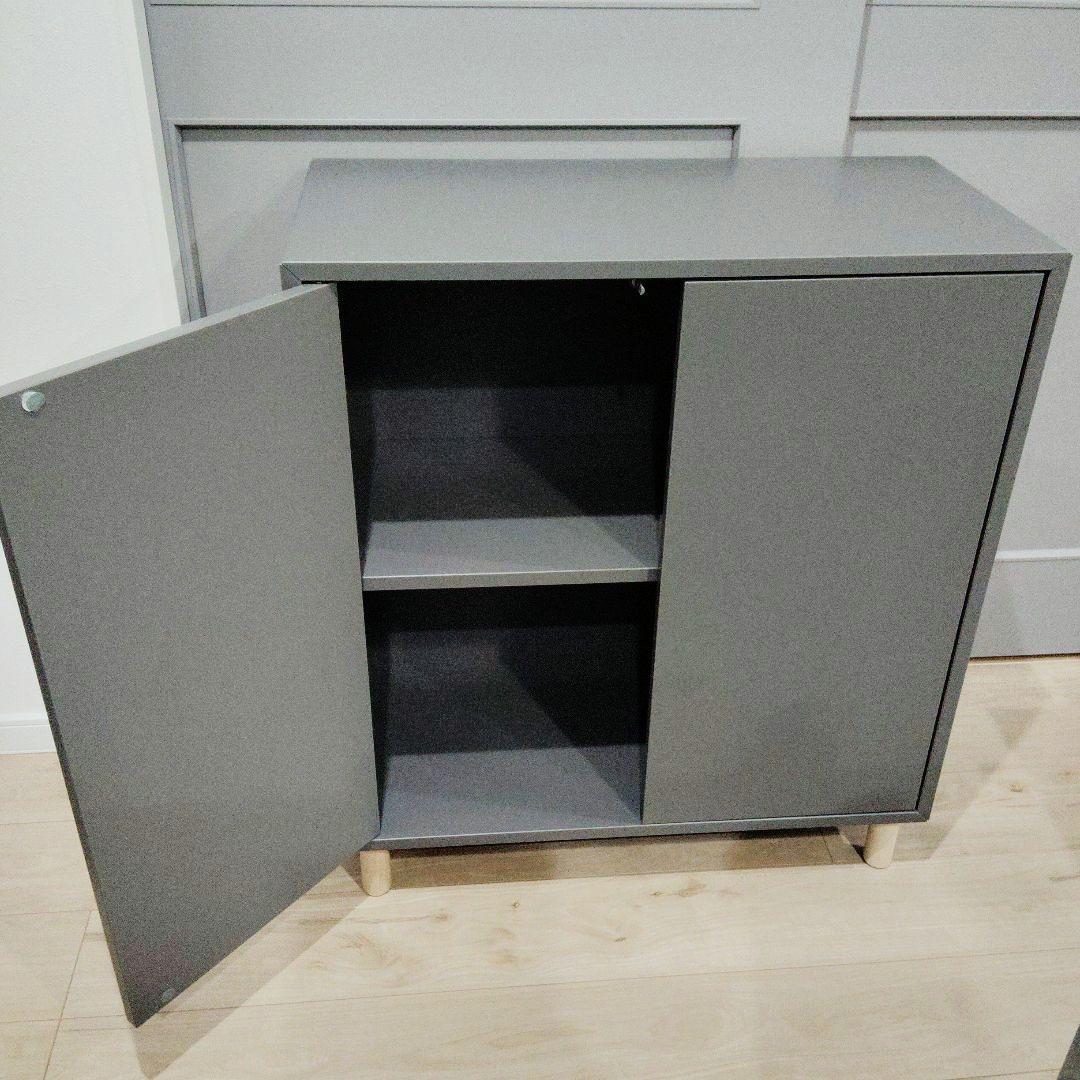 IKEA　エーケト　キャビネット脚付き　グレー　完成品　専門業者組立て品