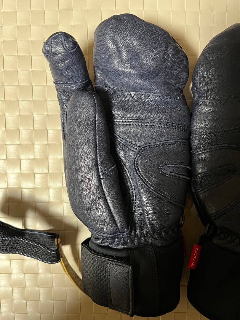 松岡手袋　3フィンガー ラムレザー仕様　Black サイズXS