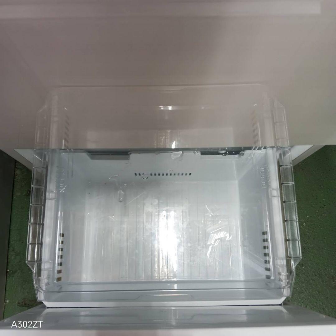 445 送料設置無料 東芝　自動製氷機能付き大型冷蔵庫　356L