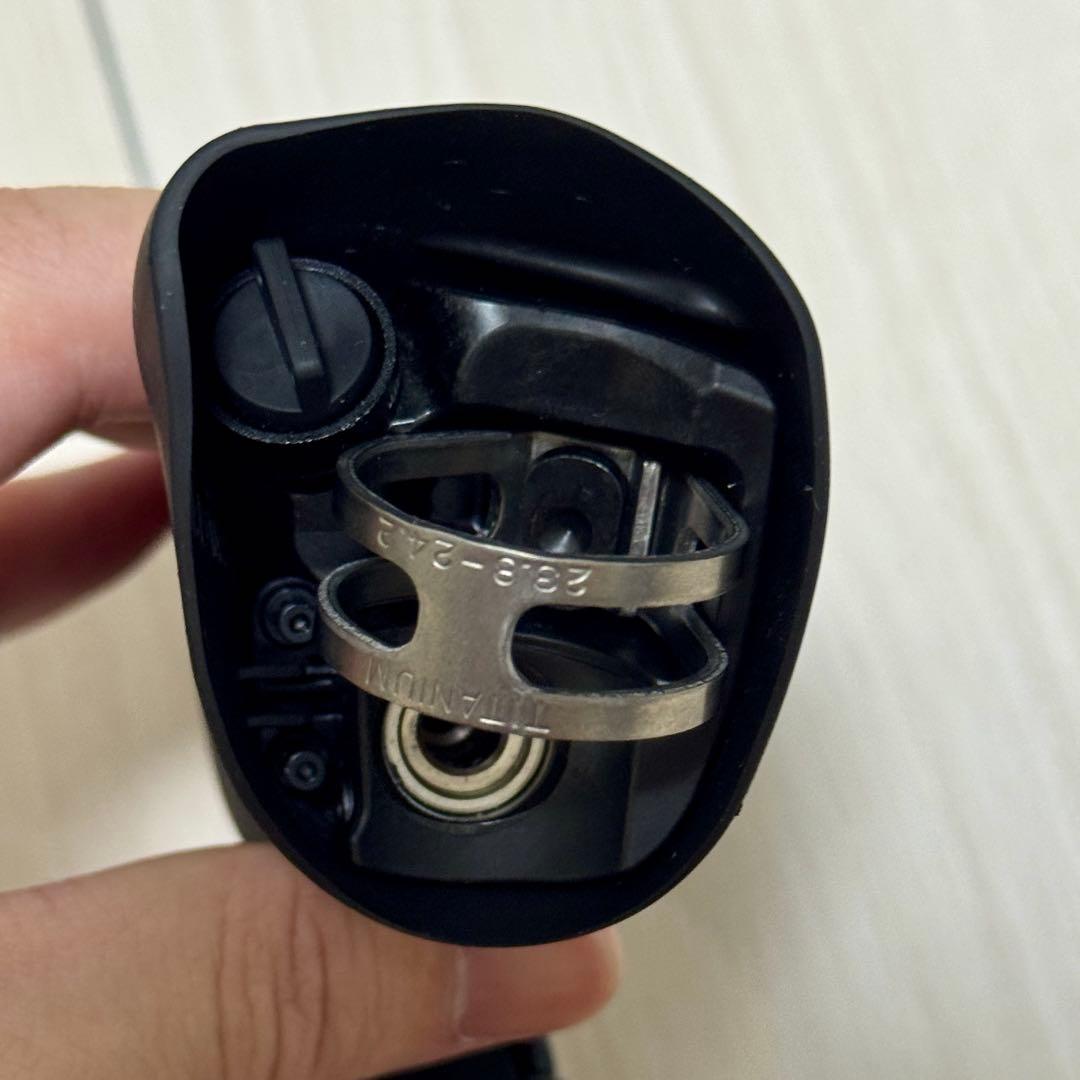 シマノ ST-R9270-R ディスクブレーキ デュアルコントロールレバー右のみ