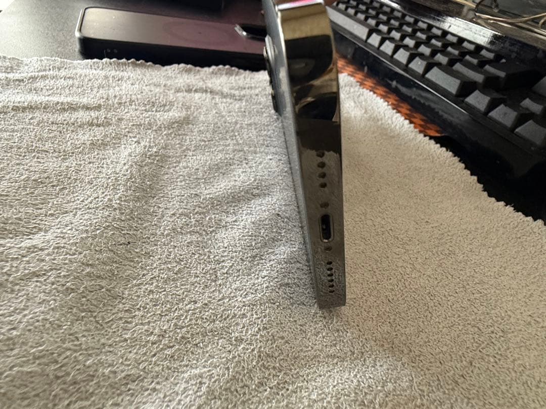 iPhone 13 Pro MAX グラファイト 512GB simフリー