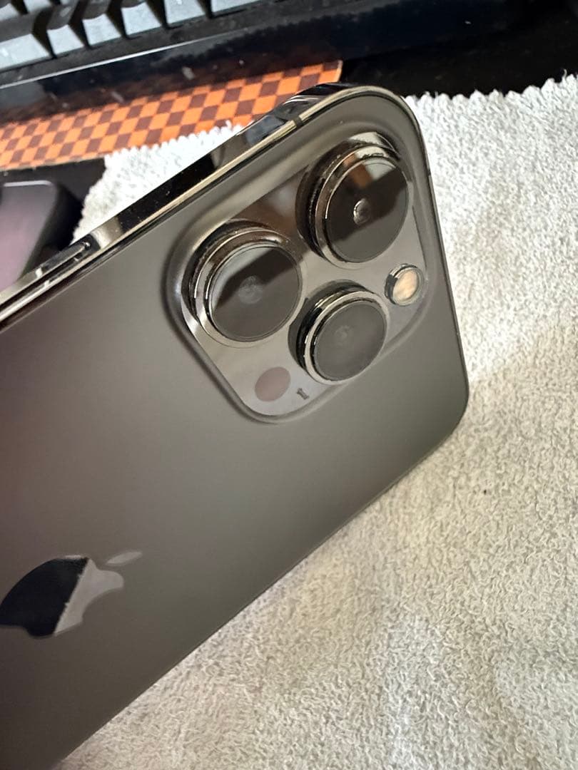 iPhone 13 Pro MAX グラファイト 512GB simフリー