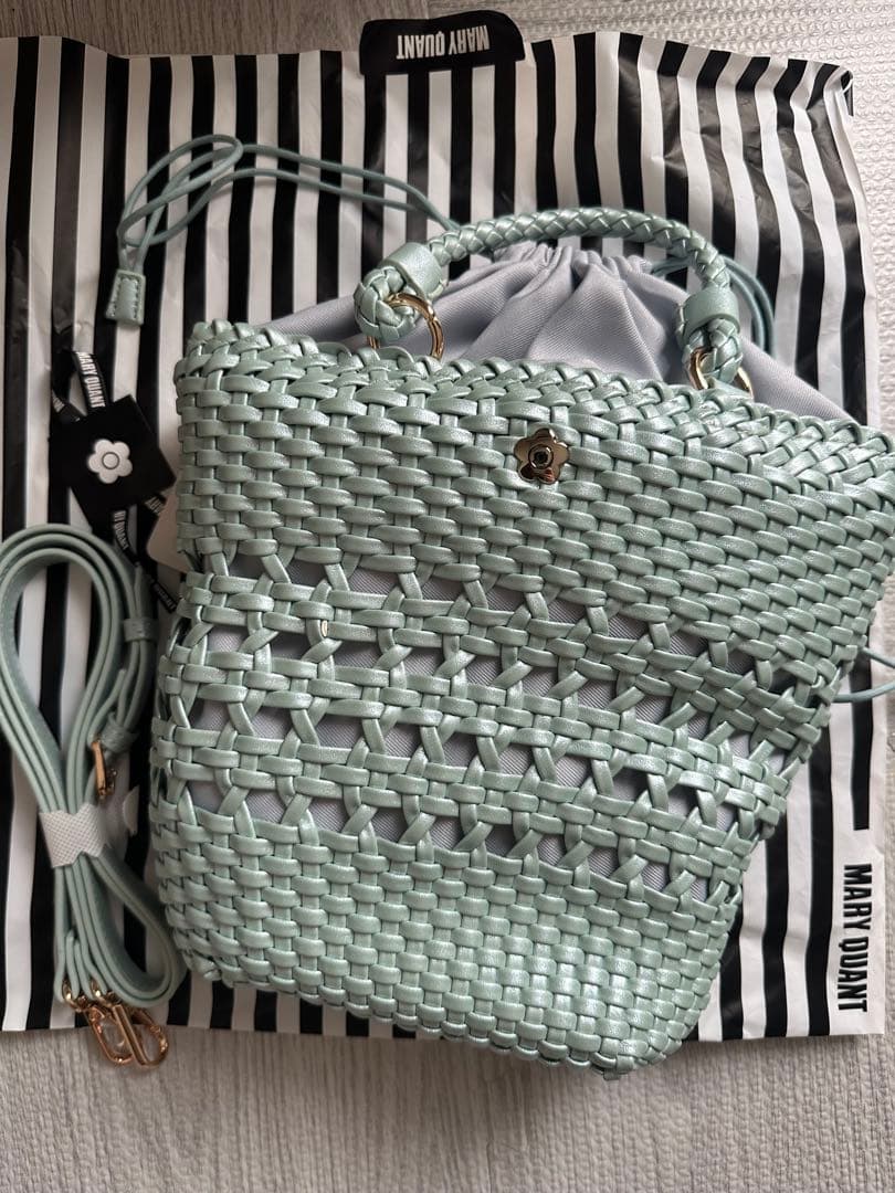 MARY QUANTアミコミデイジーポイント 2WAYミニトート（パールブルー）