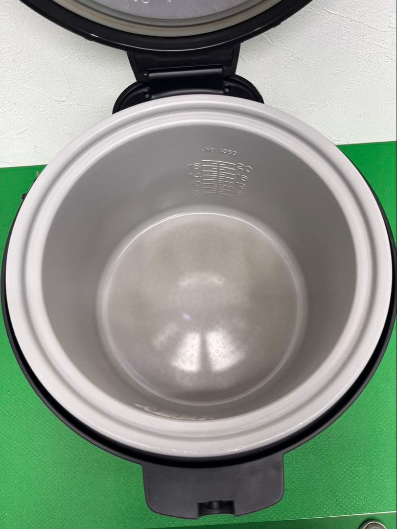 ☆工場整備品☆TIGER 炊飯ジャー　2升炊 3.6L 2022年 業務用