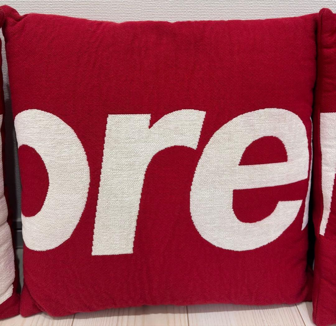 Supreme Jules Pansu Pillows Red クッション