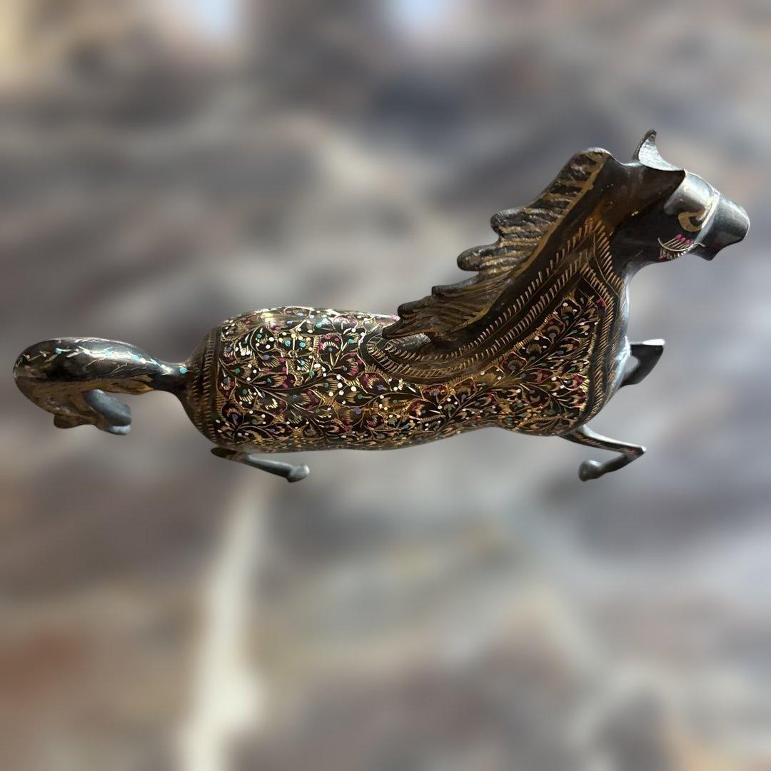 アンティーク　金属製　馬の彫刻　馬の飾り物