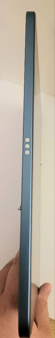 【美品】ipad11thA16(キーボードケース、フィルム、アップルペン　付)