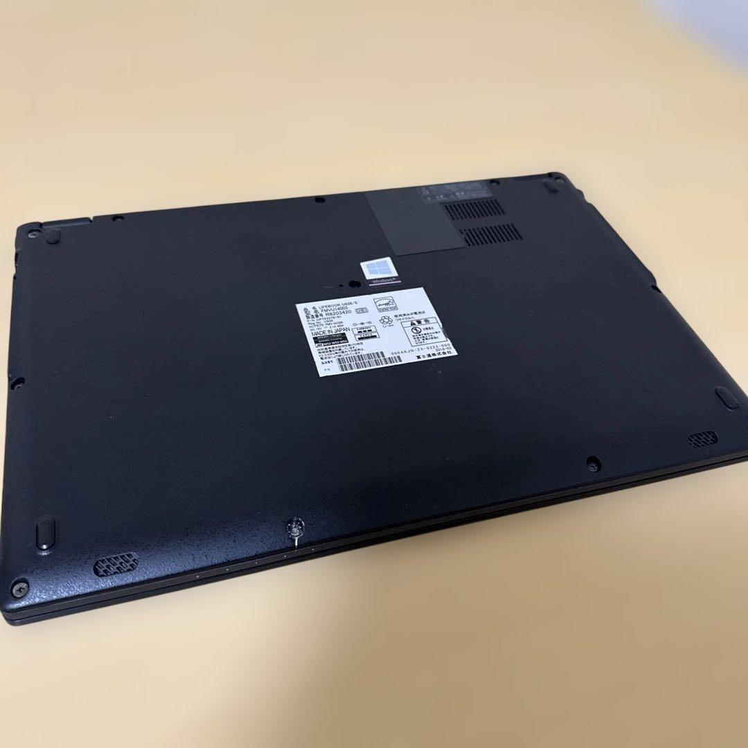 富士通 LIFEBOOK U938 メモリ12GB / SSD 512GB