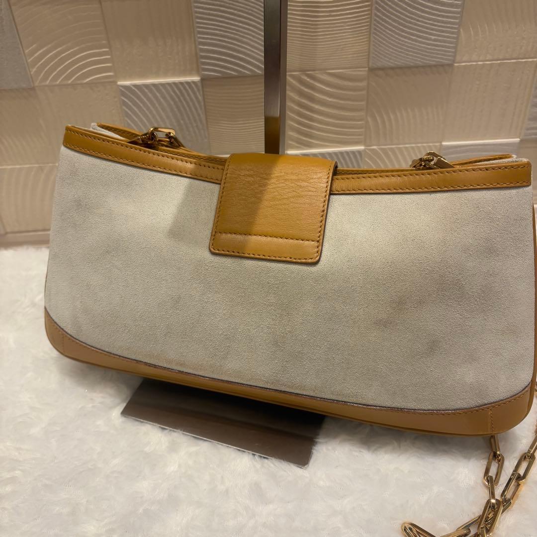 【希少✨】グッチ タイガーヘッド チェーン ショルダーバッグ