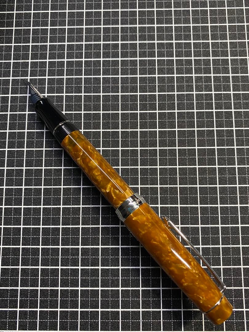 PILOT CUSTOM LEGANCE Brown 万年筆　字幅F