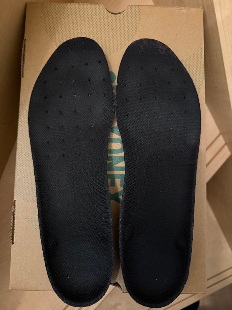 ヨネックス　バドミントンシューズ　エアラスZメン　赤　28.5cm