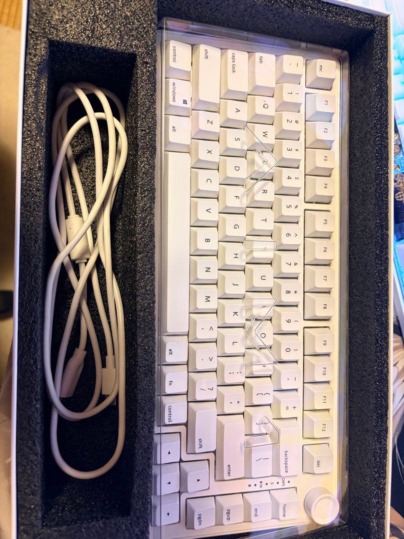 aim1 瞬 ゲーミングキーボード