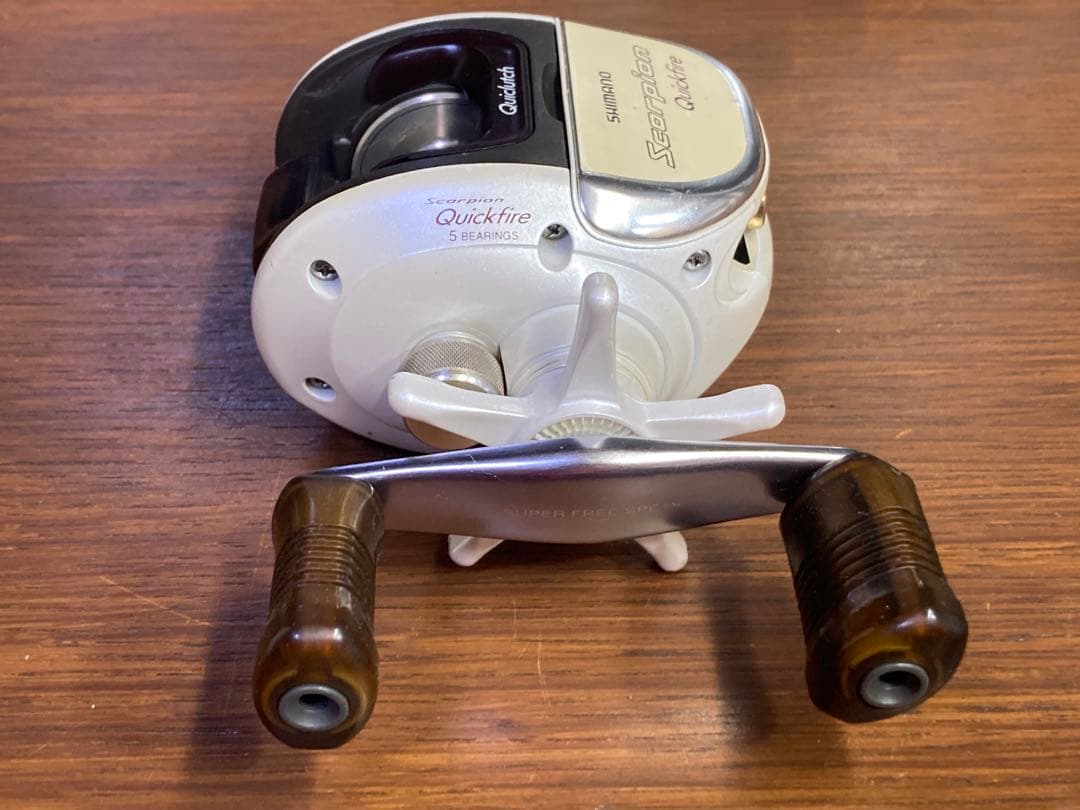 リール SHIMANO Scorpion Quickfire