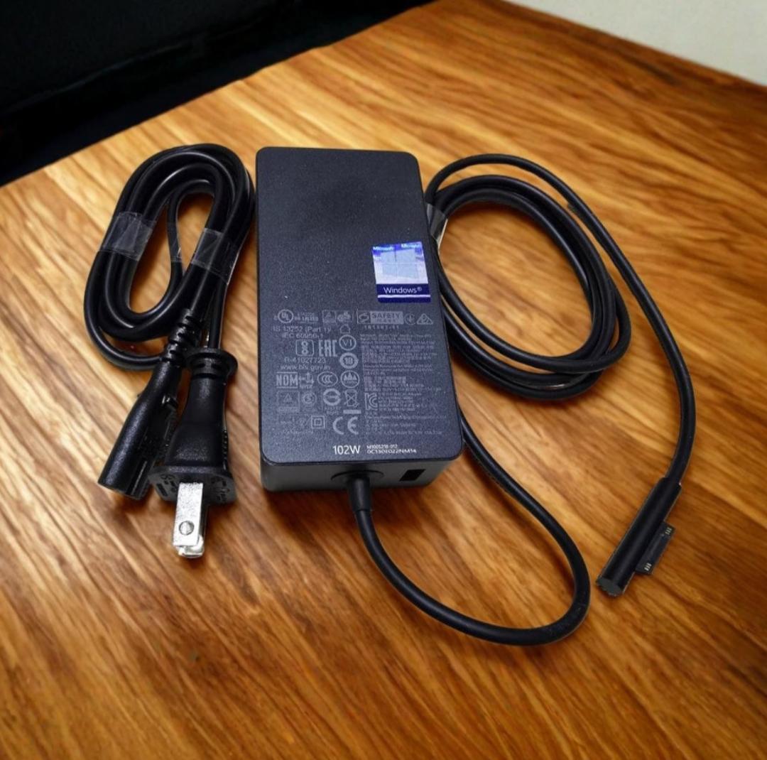 hinomaru　taeko美品 Surface Book 3 i7/3