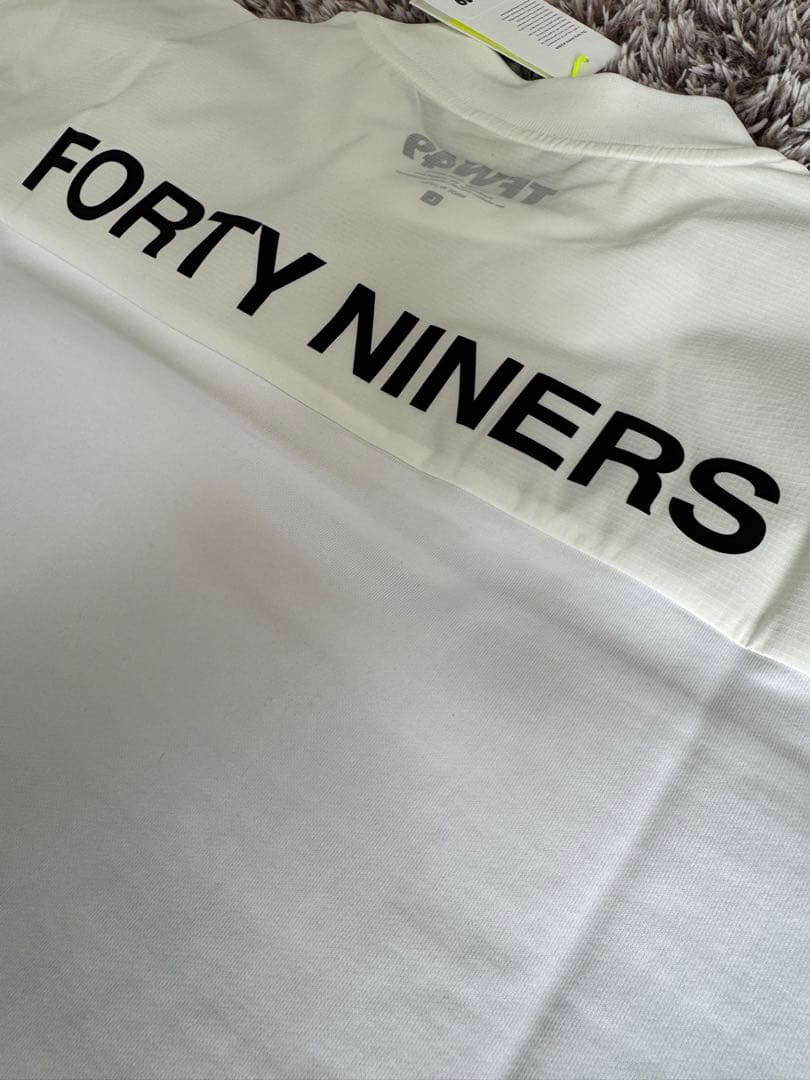 SIDE ZIP HALF MOCKNECK ホワイト　Lサイズ