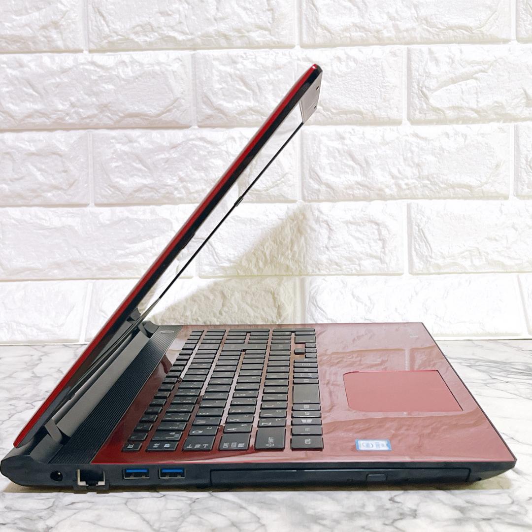 美品✨綺麗な赤✨爆速SSD薄型ノートパソコン✨Windows11カメラ・オフィス