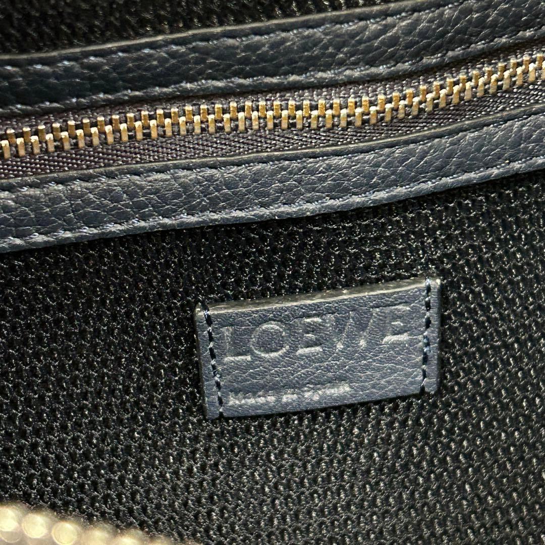 LOEWE ボディバッグ パズル ユニセックス