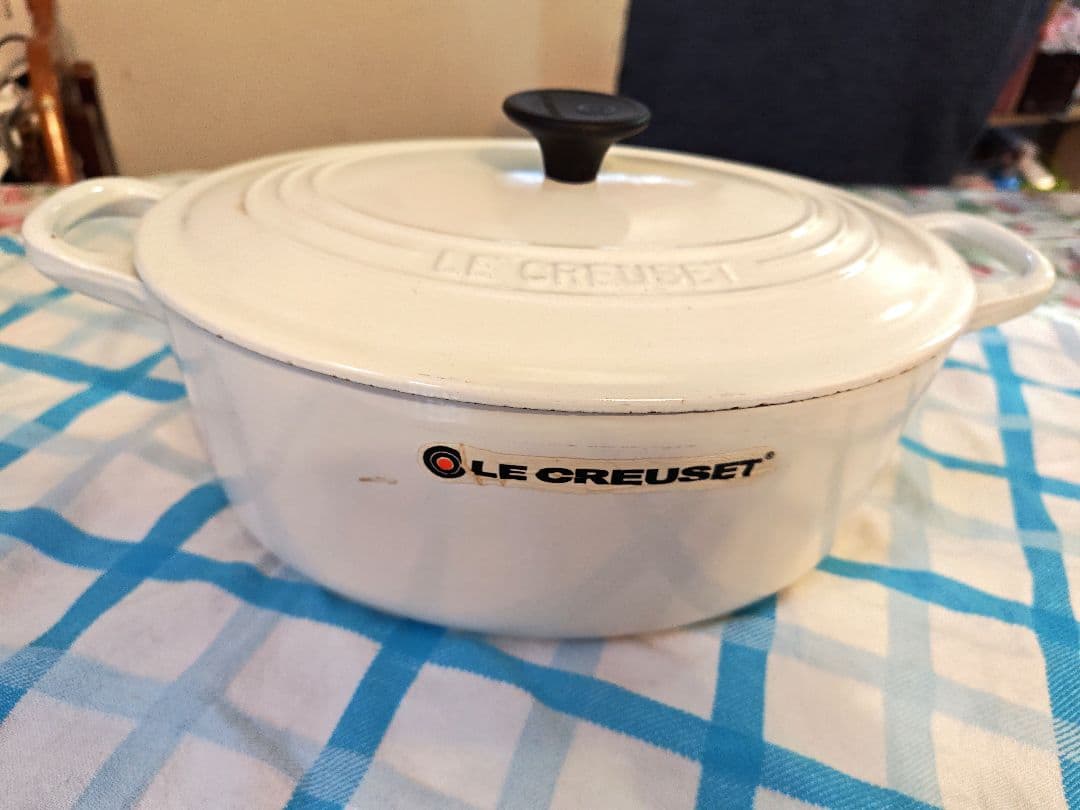 ル・クルーゼ　オバール　ホワイト　25cm