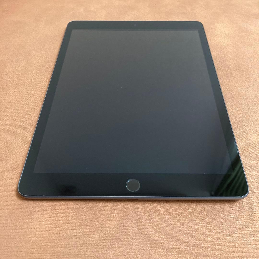 3350【早い者勝ち】iPad7 第7世代 32GB WIFIモデル☆