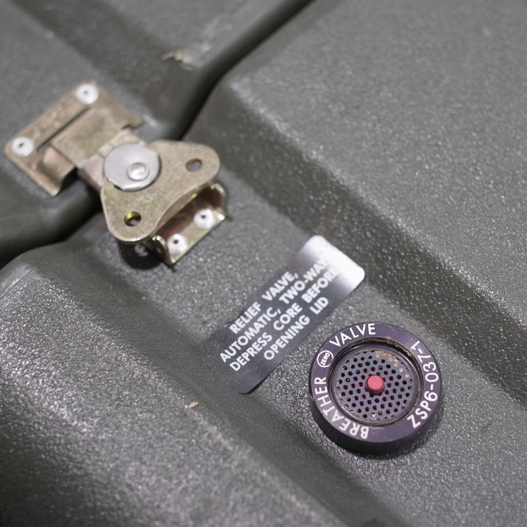 米軍　ハードケース　US トランク　工具箱　ペリカン　コンテナ　ボックス　①