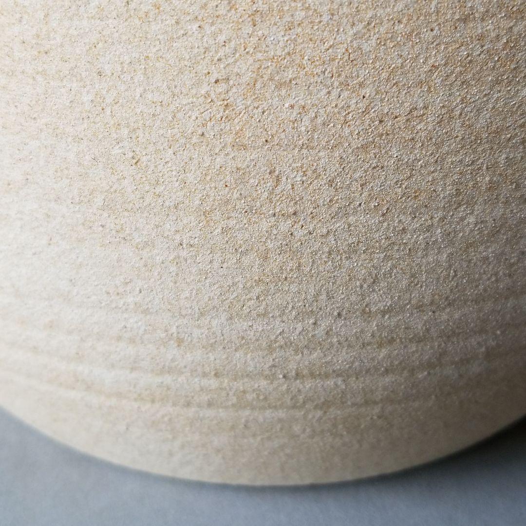 信楽焼 傘立て 鉄釉印華紋 高さ４７cm